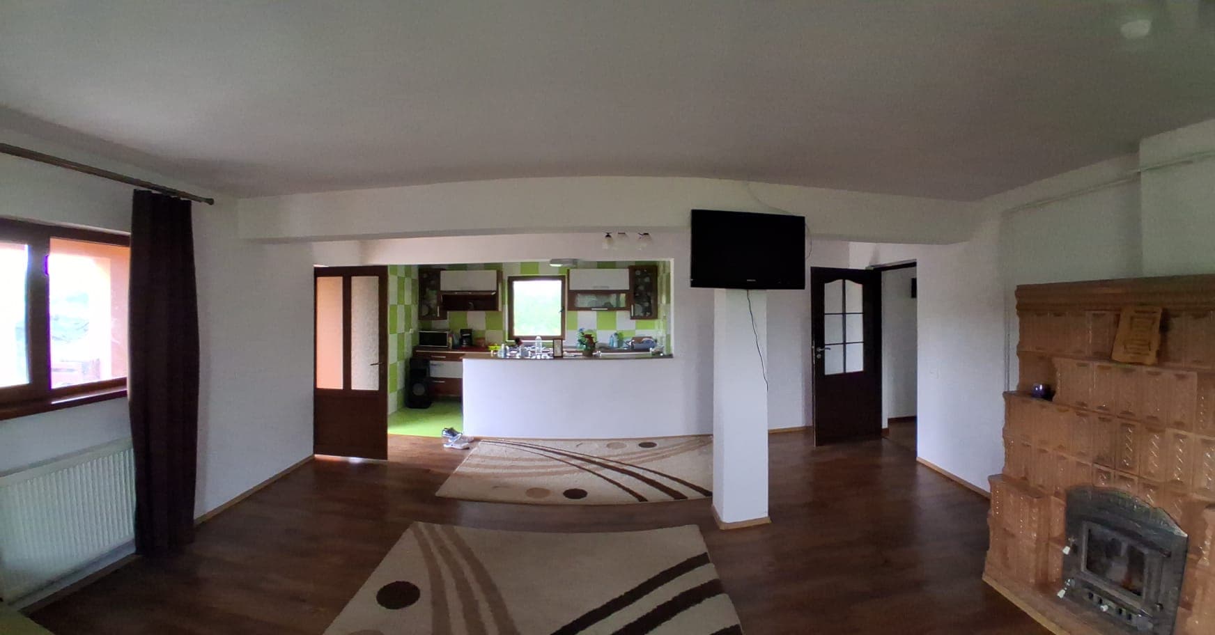 Casa P+M construita intr-o oaza de verdeata , departe de zgomotul orasului  - 5